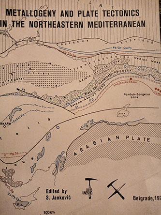 Metallogeny and plate tectonics in the northeastern mediterranean